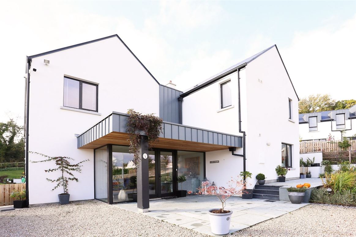 3 Hillfield, Ferndale Road, Rathmichael, Dublin 18