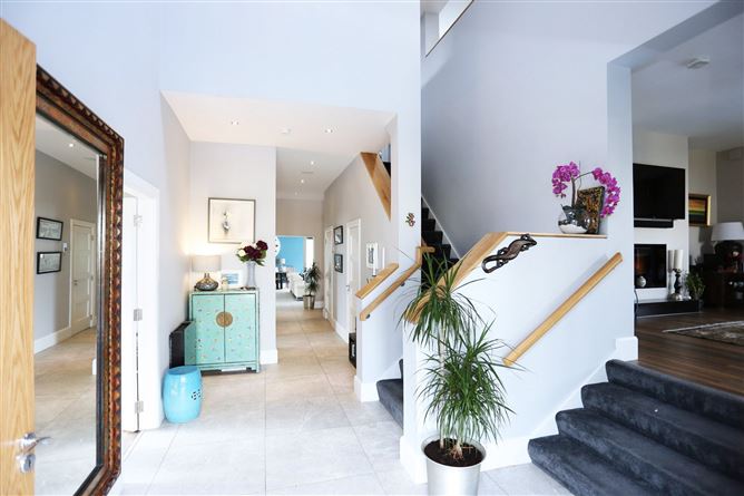 3 Hillfield, Ferndale Road, Rathmichael, Dublin 18