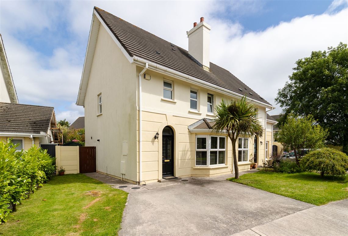 29 The Spires, Carrignafoy, Cobh, Cork