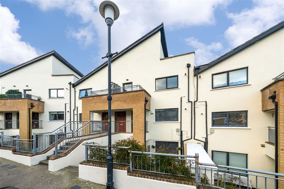 121 Kiltipper Gate, Tallaght, Dublin 24
