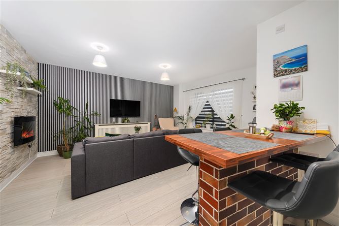 121 Kiltipper Gate, Tallaght, Dublin 24