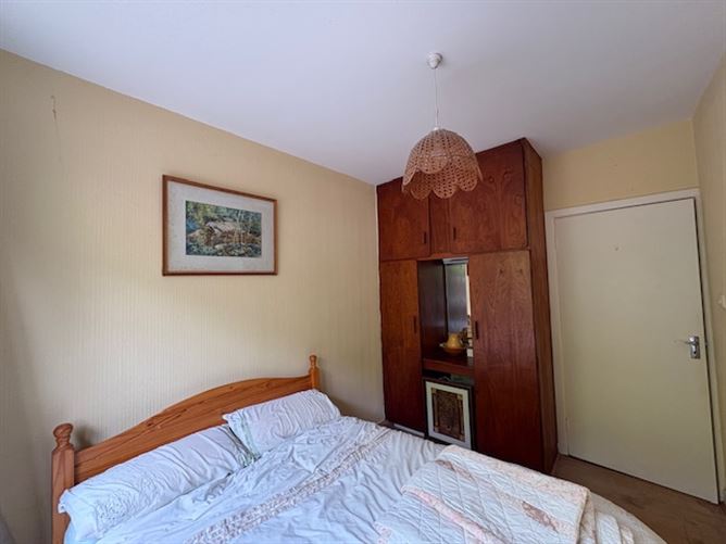 Deerpark Middle, Ennistymon, Clare