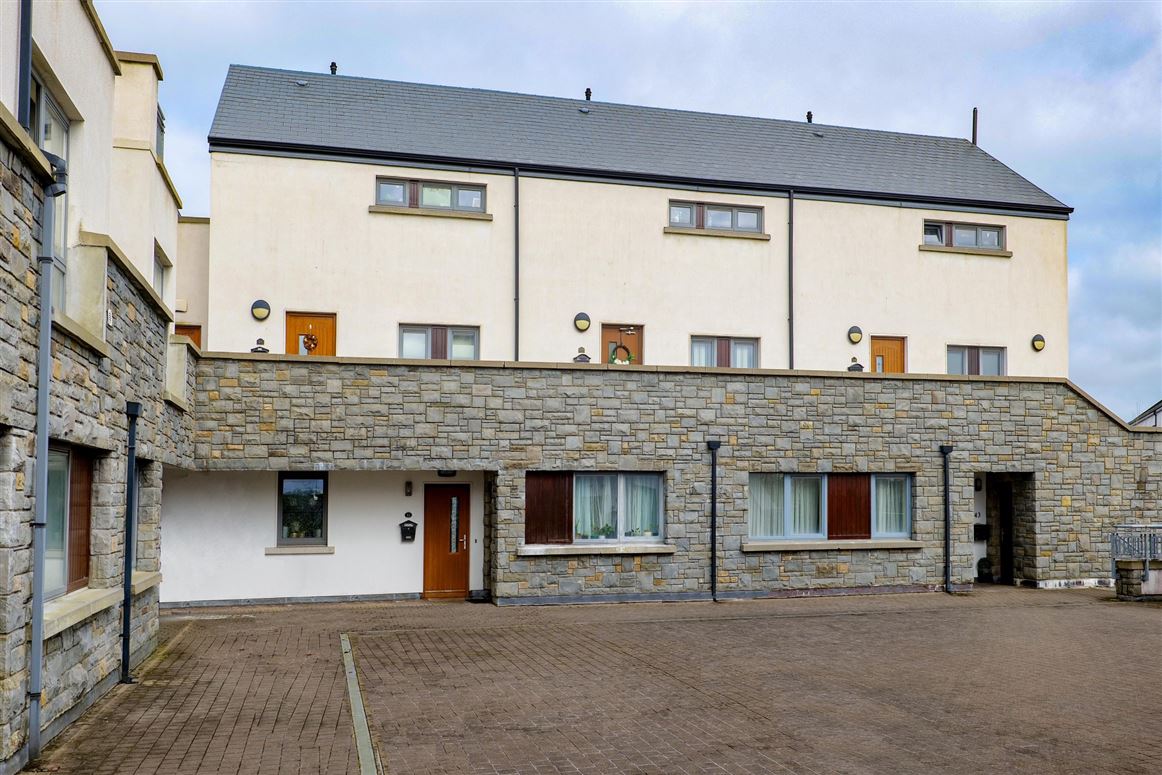 42 Caireal Mor, Headford Road, Galway