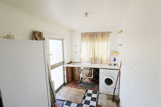 615 Carnlough Road, Cabra, Dublin 7