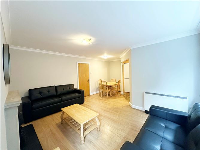Apartment 8, Carmichael Hall, Saint Columbanus' Road, Dundrum, Dublin 14
