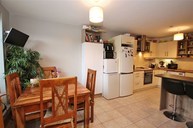 40 Castlegate Park, Adamstown, Lucan, Co. Dublin