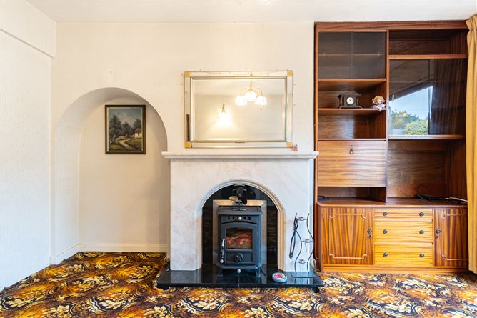 9 Shanowen Grove, Santry, Dublin 9