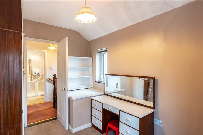 9 Shanowen Grove, Santry, Dublin 9