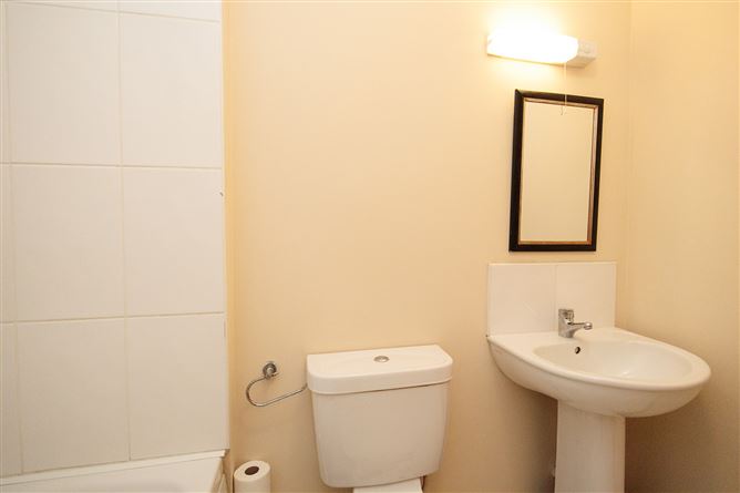 11 College Avenue, College Park, Kilkenny, Kilkenny