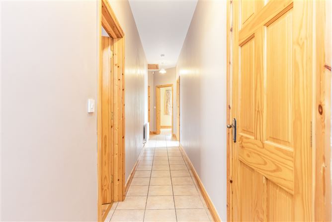 6 Cois Na Habhainn, Cootehill Road, Cavan