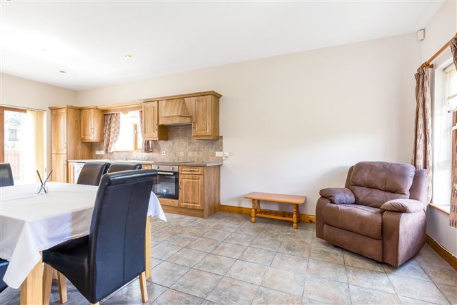 6 Cois Na Habhainn, Cootehill Road, Cavan