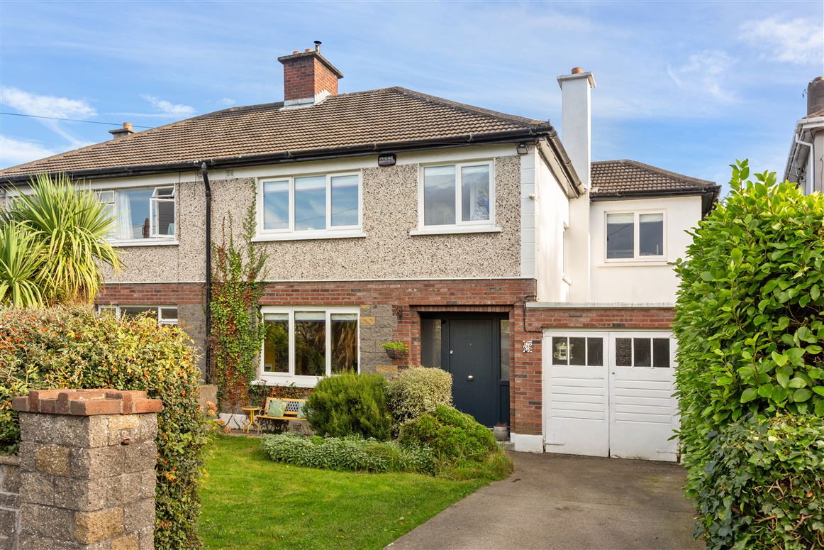 8 Beech Park Avenue, Foxrock, Dublin 18