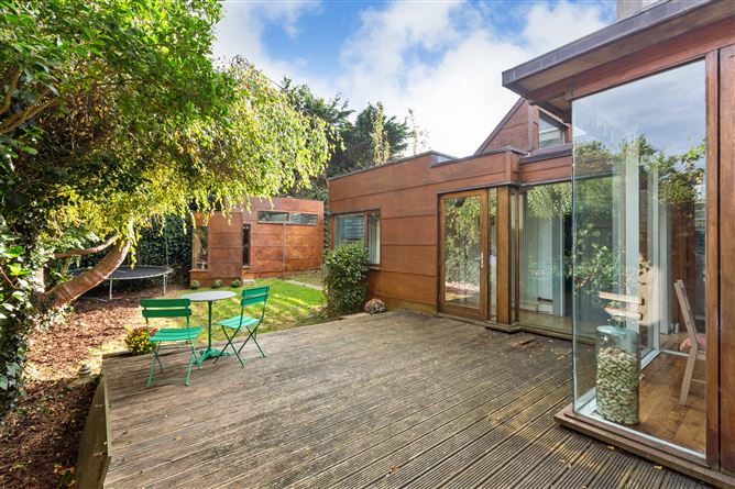 8 Beech Park Avenue, Foxrock, Dublin 18
