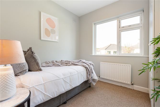 12 Sandyford Hall Court, Sandyford, Dublin 18