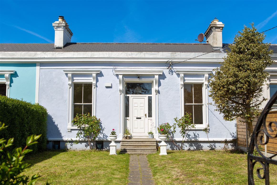 12 Sandycove Avenue East, Sandycove, Co. Dublin
