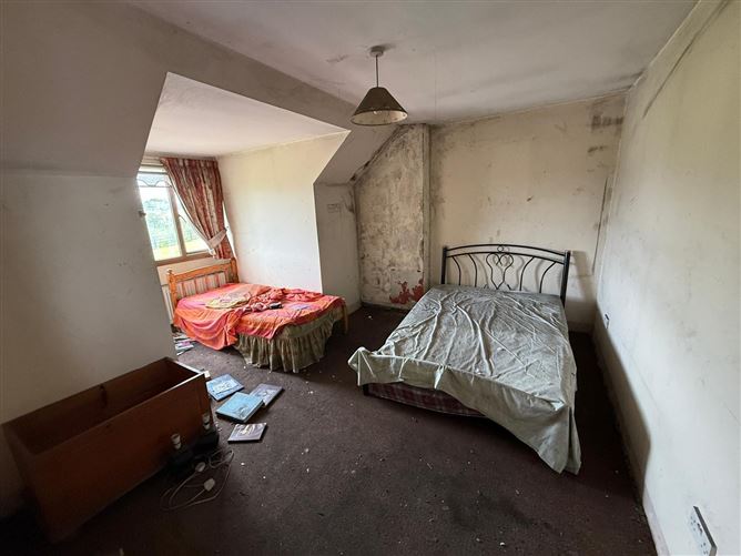 1 Church Gate, Gurteen, Sligo