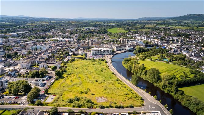 Barrow Track, Carlow Town Centre, Co. Carlow