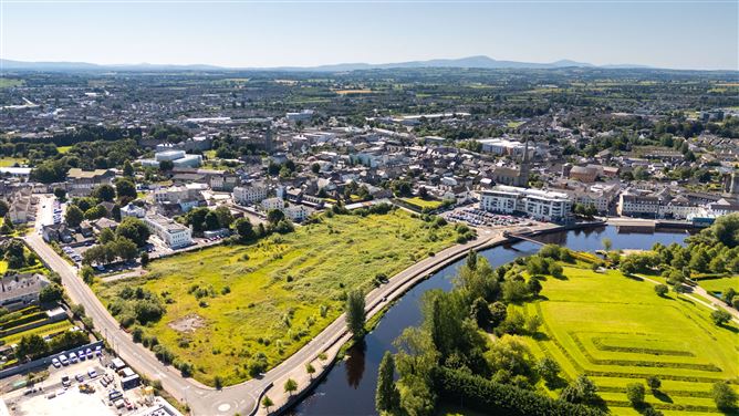 Barrow Track, Carlow Town Centre, Co. Carlow
