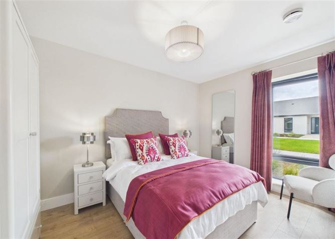 https://photos-a.propertyimages.ie/media/9/3/5/5010539/32515c7d-e004-442d-a265-48aba7b370e2_l.png