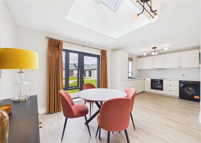 https://photos-a.propertyimages.ie/media/9/3/5/5010539/32515c7d-e004-442d-a265-48aba7b370e2_l.png