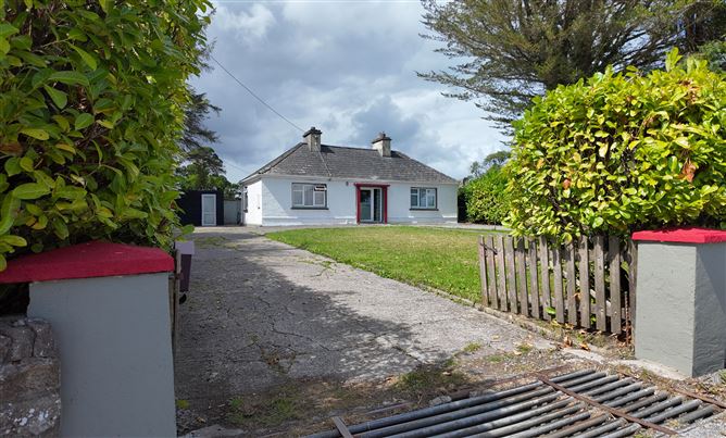 Photo 1 of 36 — Moores Cottage, The Demesne, Frenchpark, Roscommon