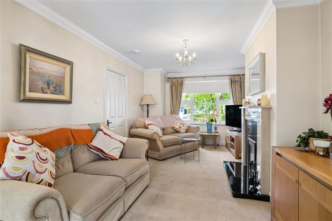 15 Priory Way, Terenure, Dublin 12