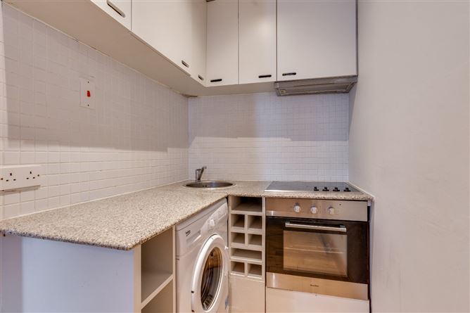 Apartment 6, 5/6 Temple Lane South, Temple Bar, Dublin 2
