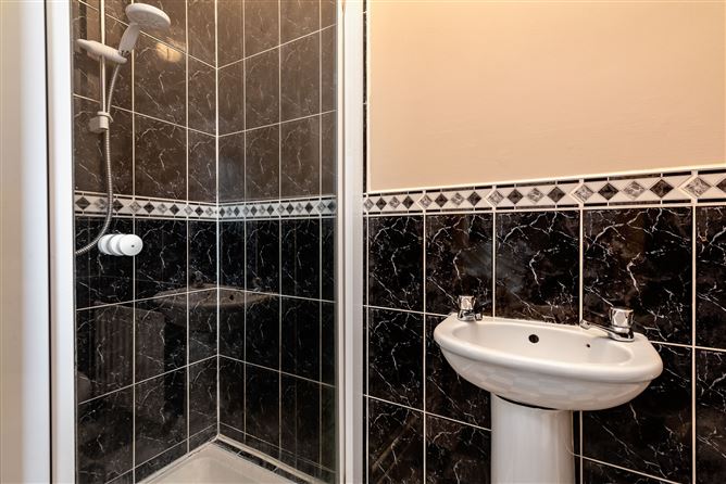 11 Skreeny Manor, Manorhamilton, Co. Leitrim
