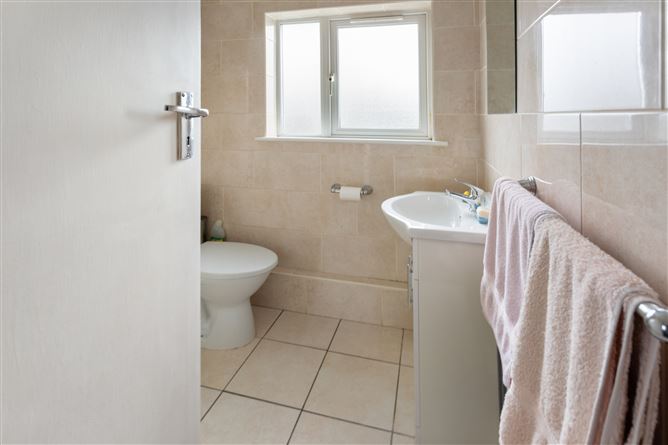113 Meadow Grove, Dundrum,   Dublin 16