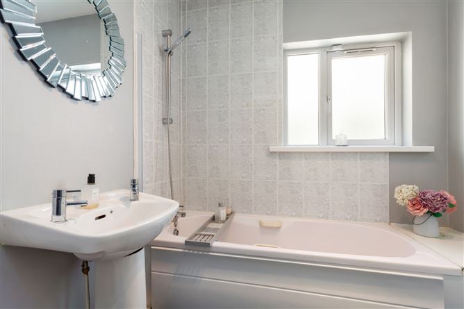 45 Elmfield Way, Clare Hall, Dublin 13