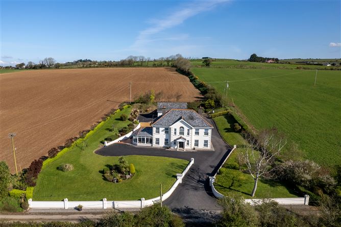 Wood View House, Ballydawley, Dunderrow, Kinsale, Cork