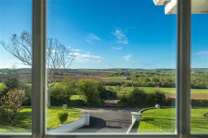 Wood View House, Ballydawley, Dunderrow, Kinsale, Cork