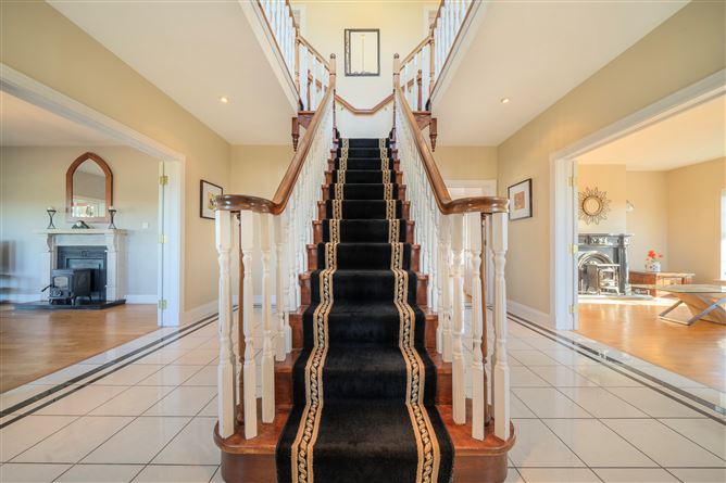 Wood View House, Ballydawley, Dunderrow, Kinsale, Cork