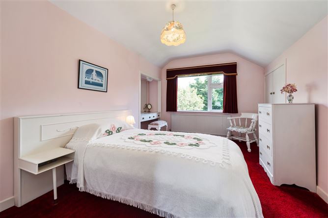 53 Avondale Road, Killiney, Co. Dublin
