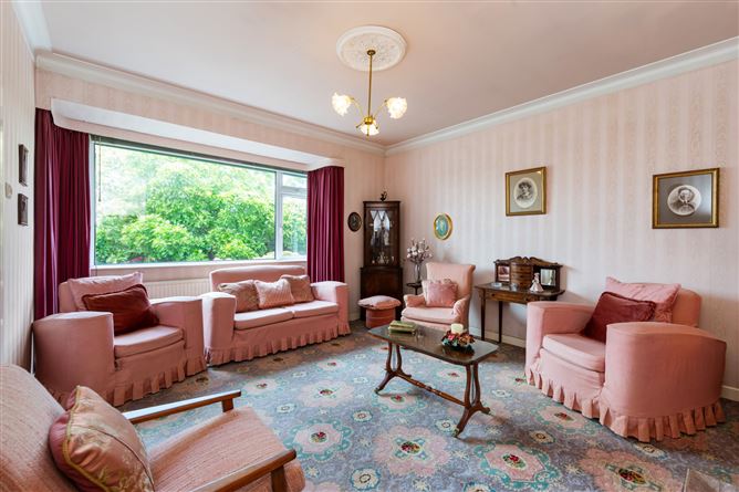 53 Avondale Road, Killiney, Co. Dublin