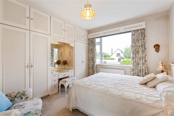 53 Avondale Road, Killiney, Co. Dublin