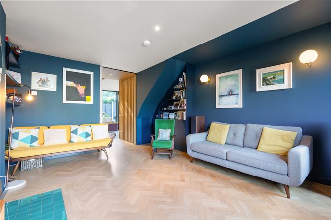 62 Eden Villas, Glasthule, Co. Dublin