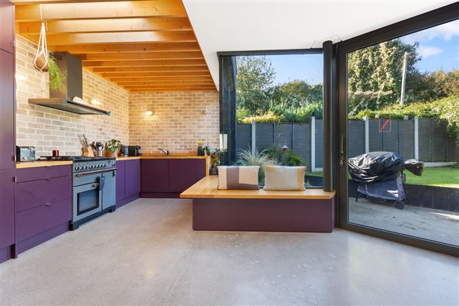 62 Eden Villas, Glasthule, Co. Dublin
