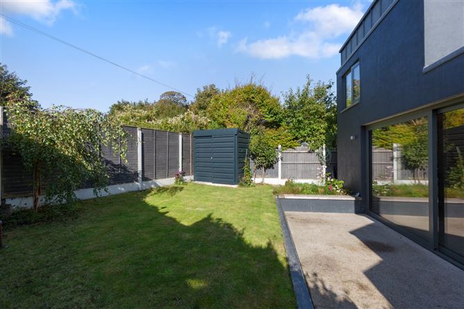 62 Eden Villas, Glasthule, Co. Dublin