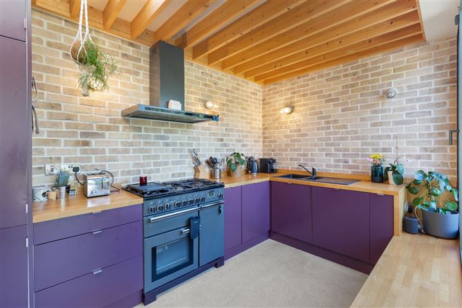 62 Eden Villas, Glasthule, Co. Dublin