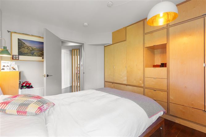 62 Eden Villas, Glasthule, Co. Dublin