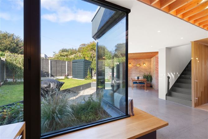 62 Eden Villas, Glasthule, Co. Dublin