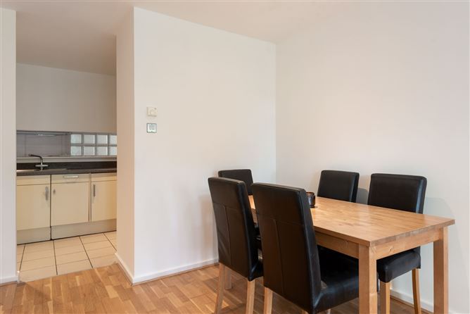 7 Ramleh Hall, Mount St. Annes, Milltown,   Dublin 6