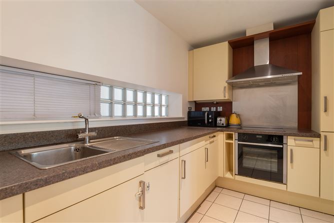 7 Ramleh Hall, Mount St. Annes, Milltown,   Dublin 6
