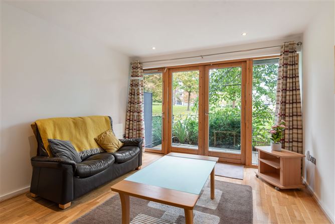 7 Ramleh Hall, Mount St. Annes, Milltown,   Dublin 6