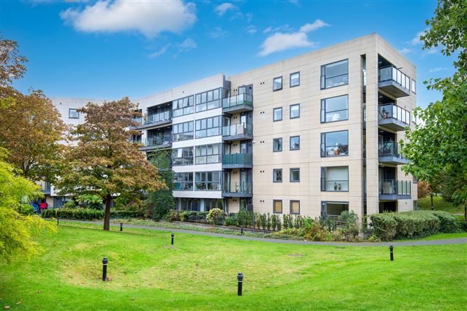 7 Ramleh Hall, Mount St. Annes, Milltown,   Dublin 6