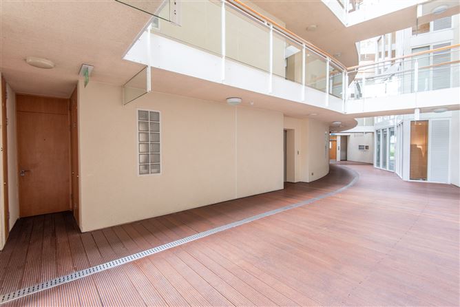 7 Ramleh Hall, Mount St. Annes, Milltown,   Dublin 6