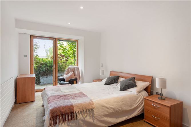 7 Ramleh Hall, Mount St. Annes, Milltown,   Dublin 6