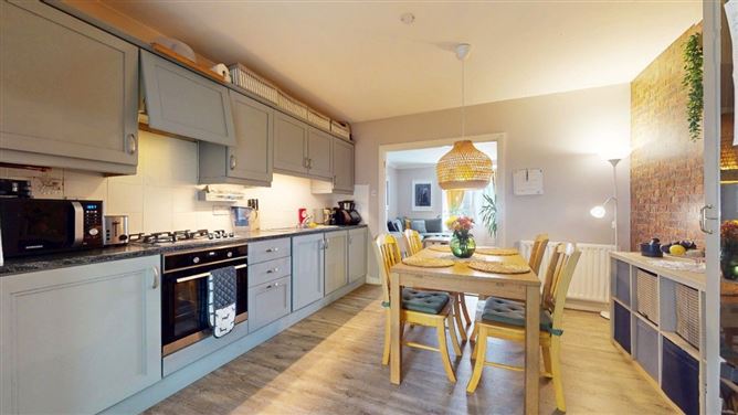 7 thornberry square, Clonee, Dublin 15