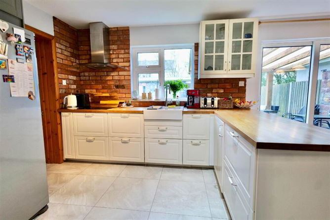 31 Chapel Close, Newcastle West, Limerick